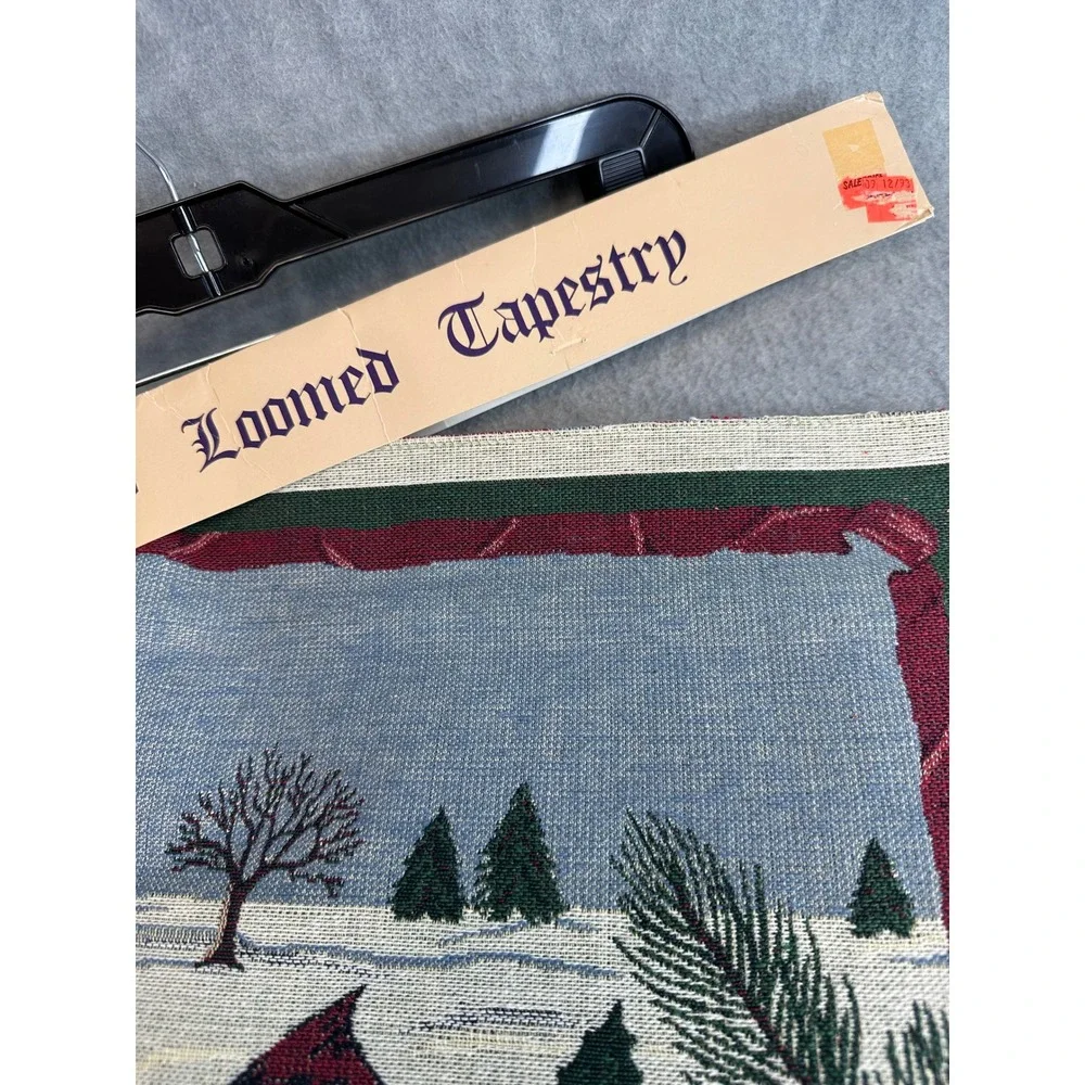 VTG Jacquard Loomed‎ Tapestry Cardinal Winter Scene 18 Inch Pillow Form Craft